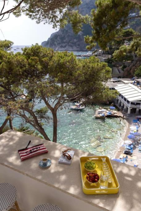 Exceptionnel Pieds Dans L'Eau Villa Capri Buitenkant foto